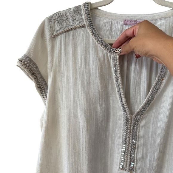 Calypso St. Barth Sequined Crochet Blouse Top Size Lg White Gray Boho Boxy Work - Picture 4 of 11